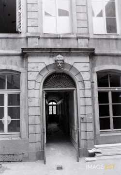 Porte d'entrée 55, rue des Allemands (Metz)